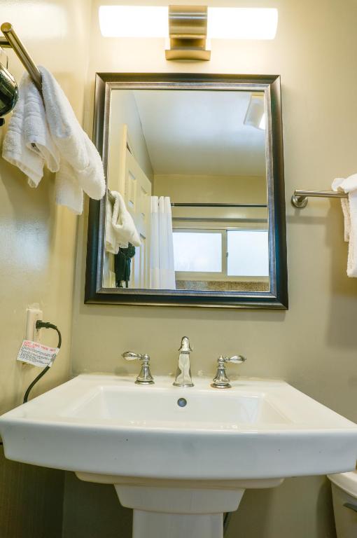 Travelodge by Wyndham by Fisherman's Wharf image 21